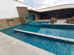 Piscina com acessibilidade