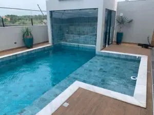 Construção da piscina de concreto armado da Camila e do Bruno - Gran Park II